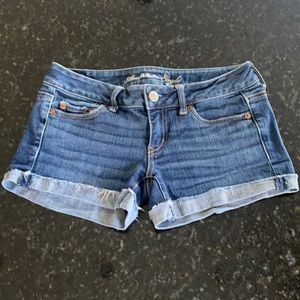 SZ 2 American Eagle Jean Shorts